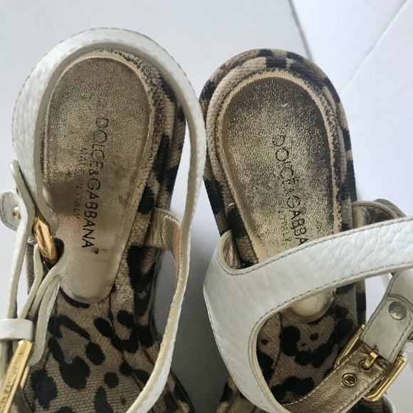 DOLCE & GABBANA,PRINTED CANVAS, LEOPARD WEDGE  ,SANDALS. - Picture 4 of 5